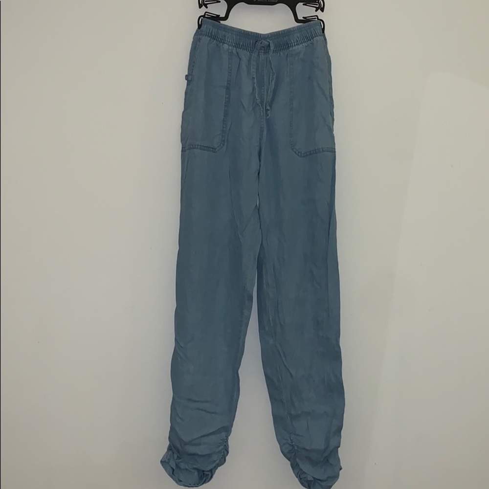 Blue flowey joggers